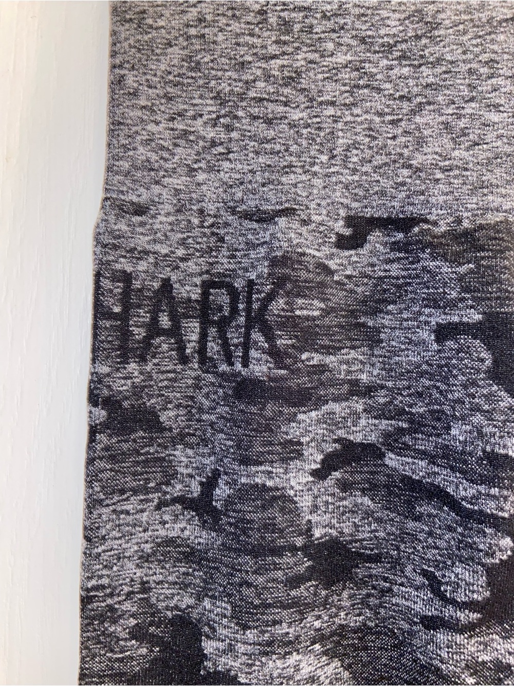 Gymshark Women’s High-Waisted Camo Leggings - Gray & Black - Size Small - GUC - Picture 5 of 7